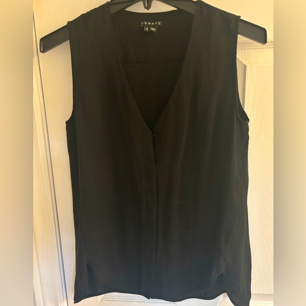Theory silk sleeveless top with buttons S/M
